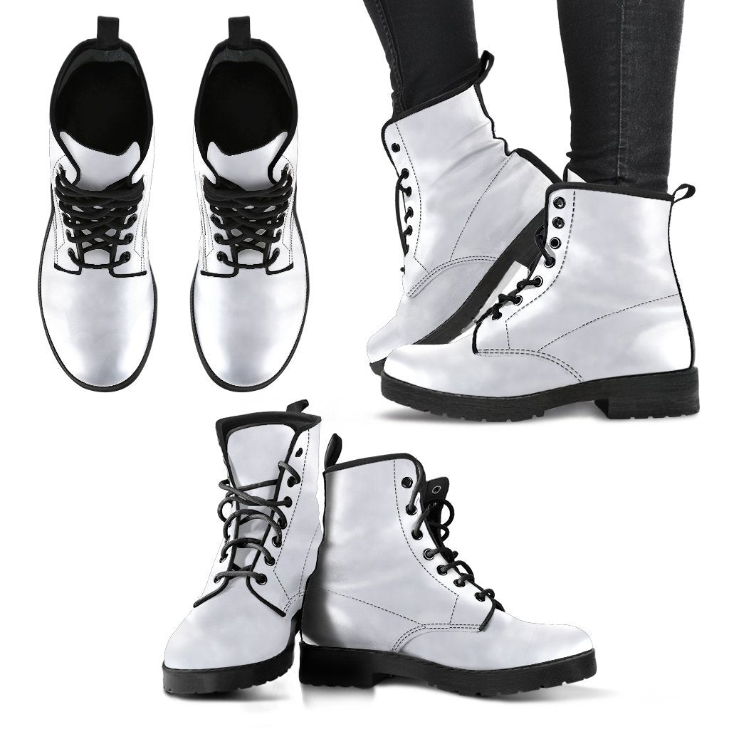 WHITE WOMEN'S BOOTS